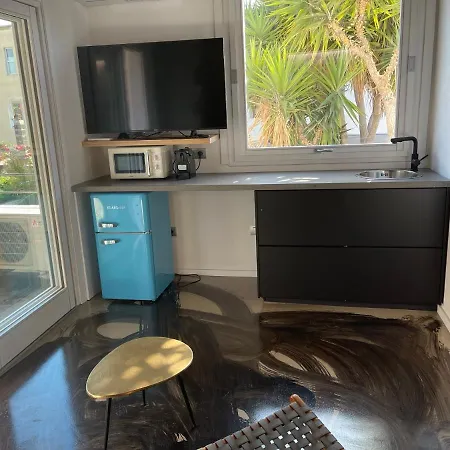 Loft Delizioso Pieno Centro Con Veranda Lägenhet *